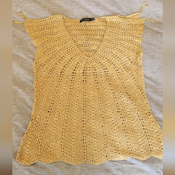 Sparkly Gold Woven Top, Limited, Size S - Picture 1 of 6